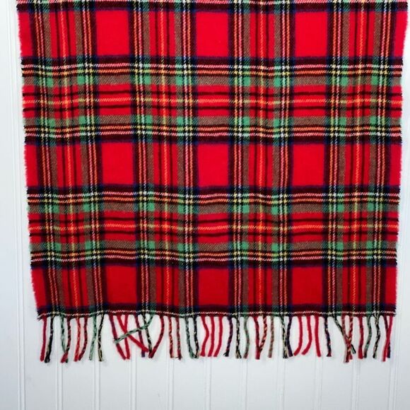 J Crew Wool Scarf Unisex 20X78 Red Plaid CabinCore Classiccore Bohemian Normcore - Picture 7 of 9